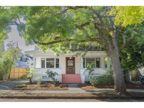 4715 Ne 18th Avenue Portland OR 97211