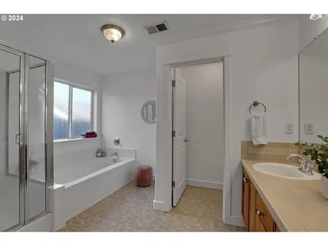 12824 Nw Kyla Lane Portland OR 97229