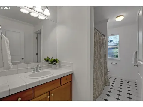 12824 Nw Kyla Lane Portland OR 97229