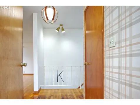 9328 SW Washington Street Portland OR 97225