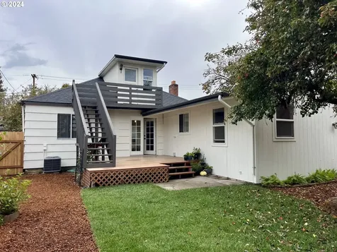 1245 Vista Avenue SE Salem OR 97302