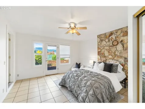 2162 Loch Drive Springfield OR 97477
