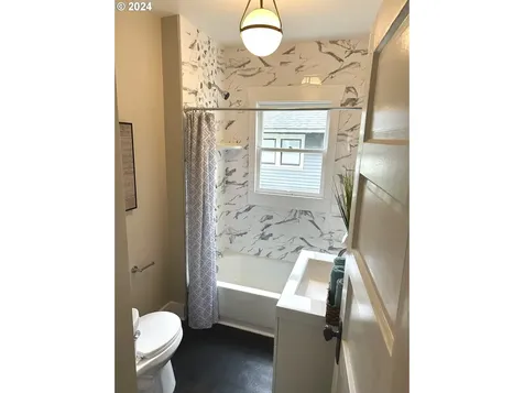 1351 NE 46th Avenue Portland OR 97213
