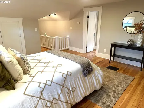 1351 NE 46th Avenue Portland OR 97213