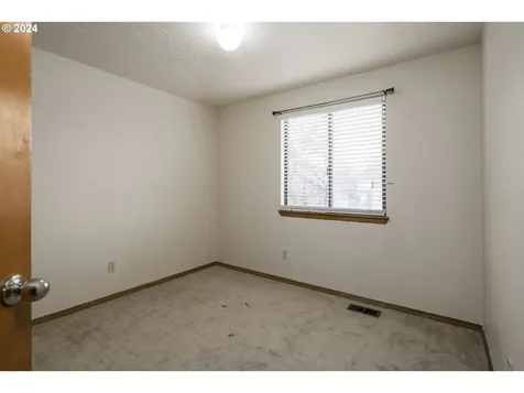 5354 Nw Deerfield Way Portland OR 97229