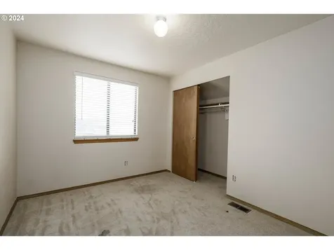 5354 Nw Deerfield Way Portland OR 97229