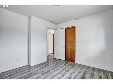4258 Se 117th Avenue Portland OR 97266