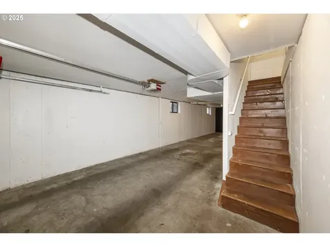 329 SE 22nd Avenue Portland OR 97214