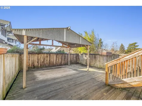 329 SE 22nd Avenue Portland OR 97214