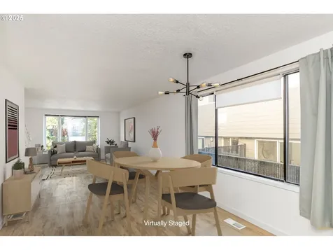 329 SE 22nd Avenue Portland OR 97214