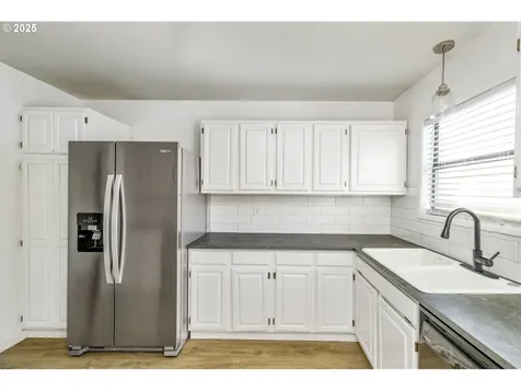 329 SE 22nd Avenue Portland OR 97214
