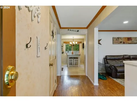 4735 Talisman Avenue S Salem OR 97302