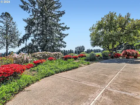 27151 Sw Baker Road Sherwood OR 97140