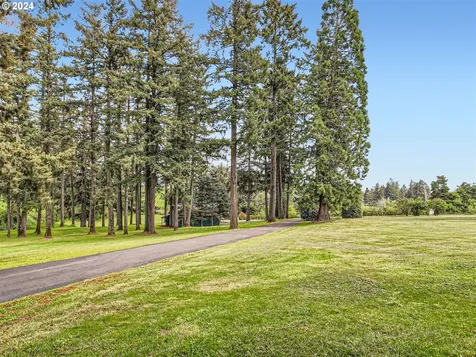 27151 Sw Baker Road Sherwood OR 97140