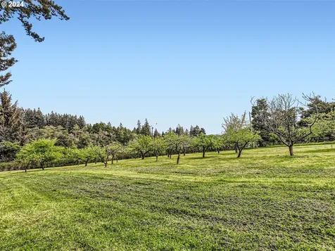 27151 Sw Baker Road Sherwood OR 97140