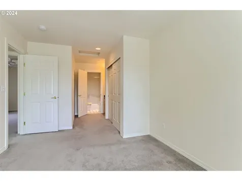17949 Se 41st Loop Vancouver WA 98683