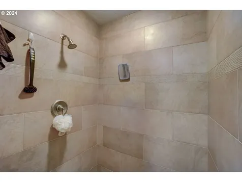 2502 Se 151st Avenue Vancouver WA 98683
