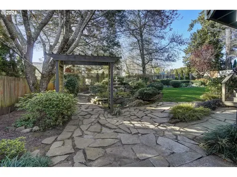 2502 Se 151st Avenue Vancouver WA 98683