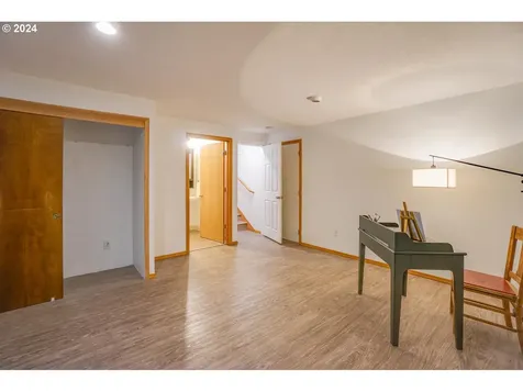 14501 Nw 2nd Court Vancouver WA 98685