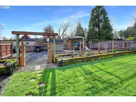 88166 Fern Meadows Lane Veneta OR 97487