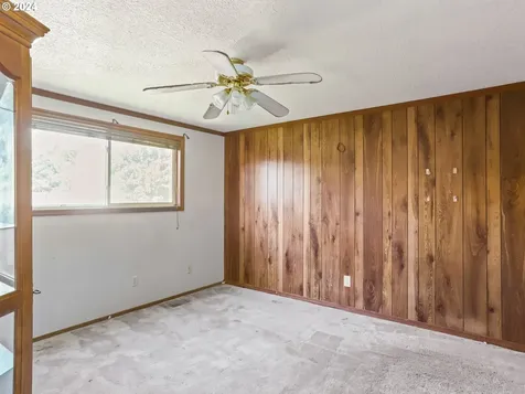 10259 N Tyler Avenue Portland OR 97203