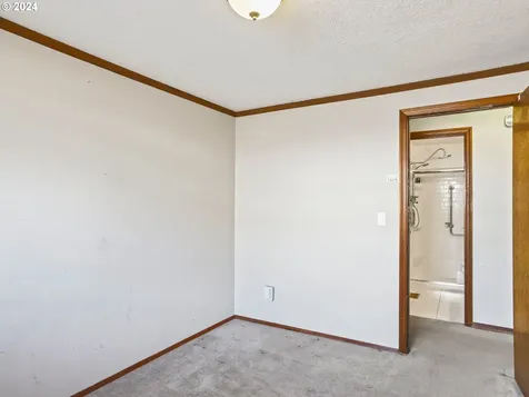 10259 N Tyler Avenue Portland OR 97203