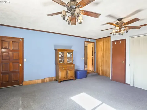 10259 N Tyler Avenue Portland OR 97203