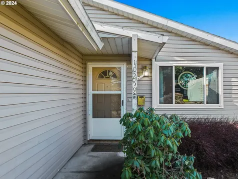 10259 N Tyler Avenue Portland OR 97203
