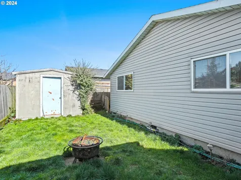 10259 N Tyler Avenue Portland OR 97203