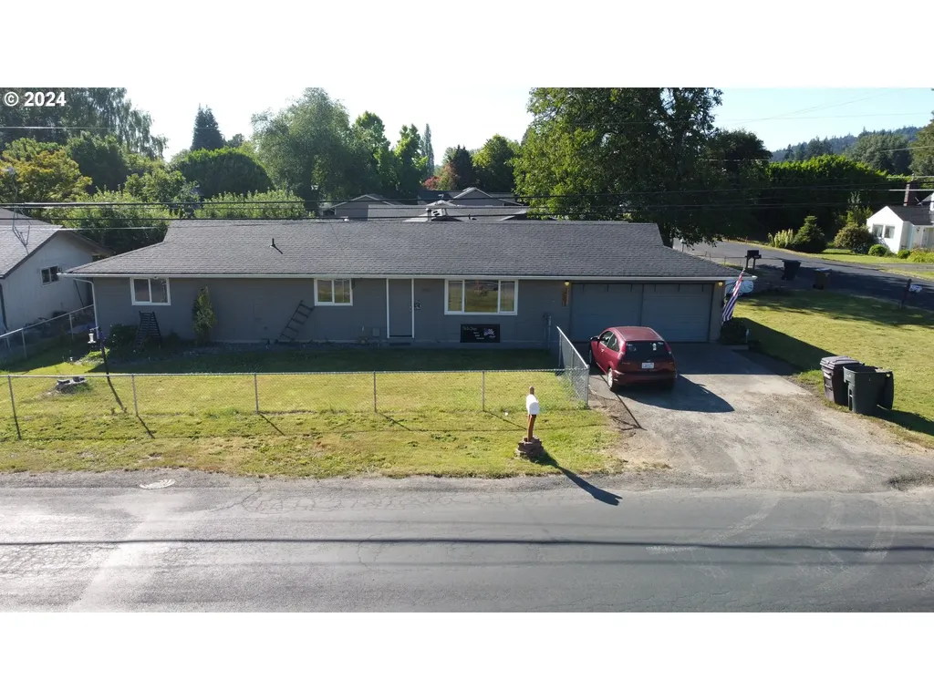 2661 32nd Avenue Longview WA 98632