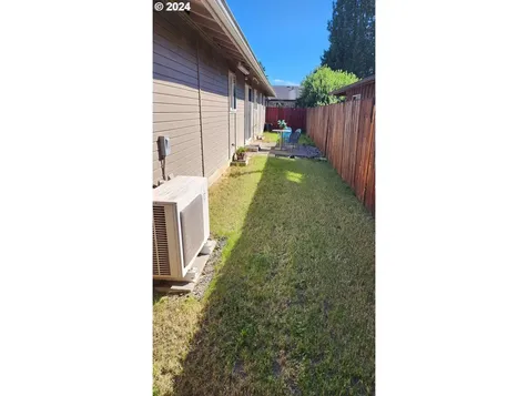2661 32nd Avenue Longview WA 98632