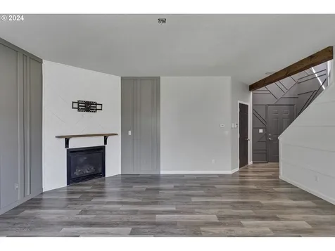906 Highberger Loop Aumsville OR 97325