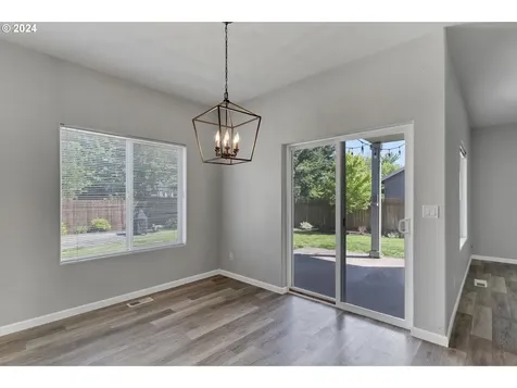 906 Highberger Loop Aumsville OR 97325