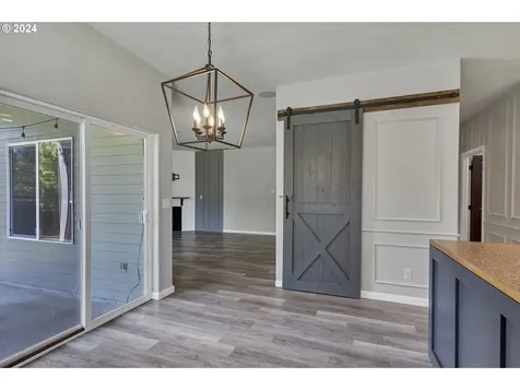 906 Highberger Loop Aumsville OR 97325