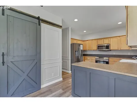 906 Highberger Loop Aumsville OR 97325