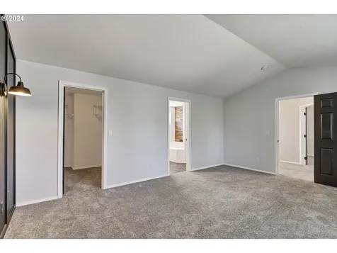 906 Highberger Loop Aumsville OR 97325