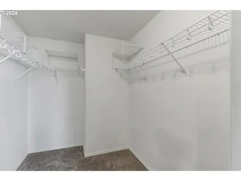 906 Highberger Loop Aumsville OR 97325