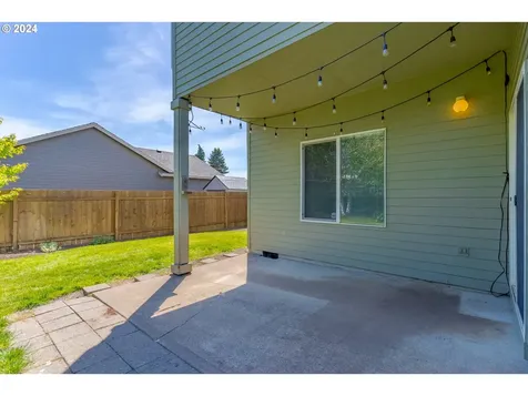 906 Highberger Loop Aumsville OR 97325