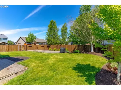 906 Highberger Loop Aumsville OR 97325