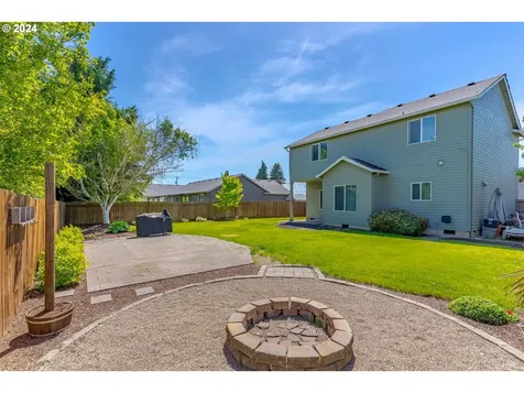 906 Highberger Loop Aumsville OR 97325