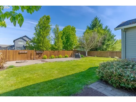 906 Highberger Loop Aumsville OR 97325