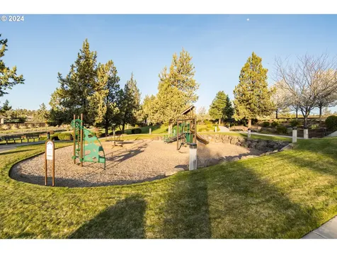 444 Se Wildflower Drive Madras OR 97741