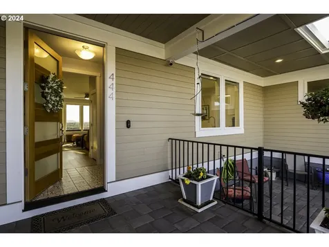 444 Se Wildflower Drive Madras OR 97741