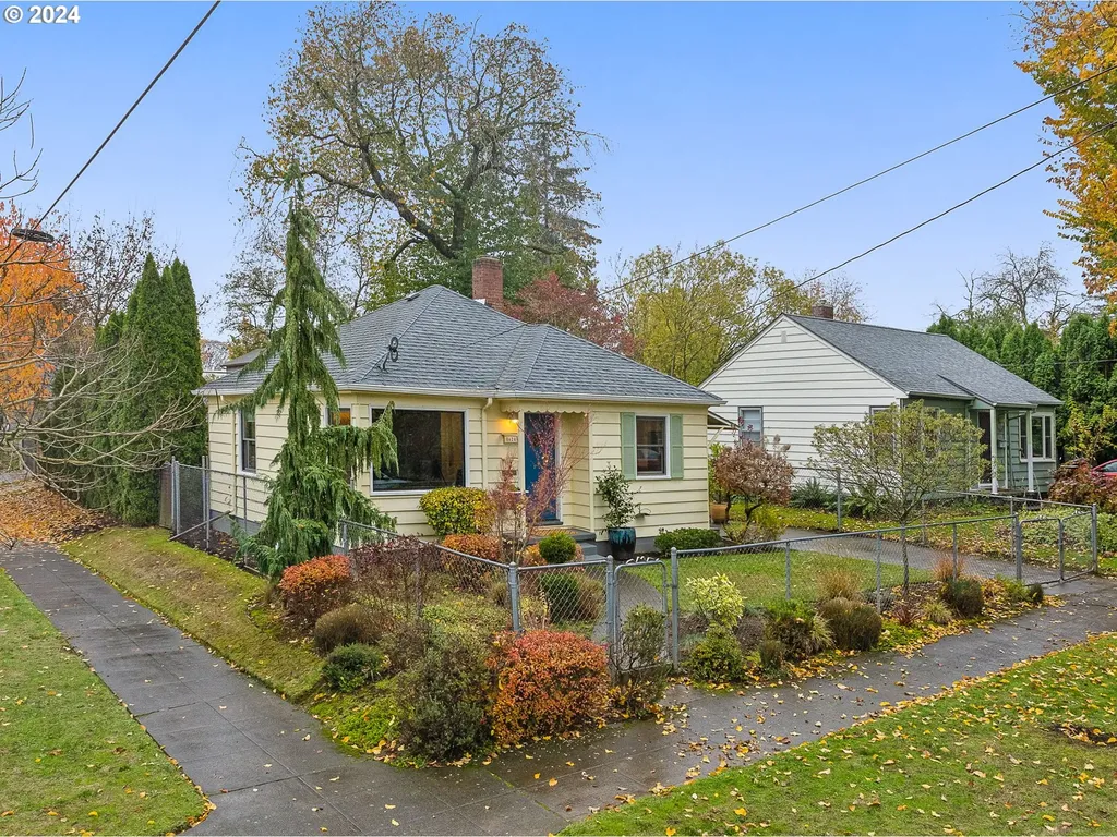 8624 N Foss Avenue Portland OR 97203