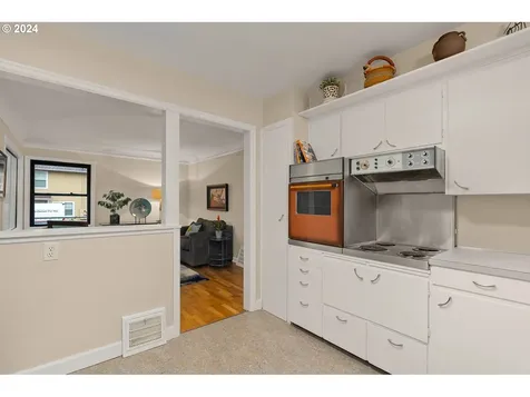 8624 N Foss Avenue Portland OR 97203