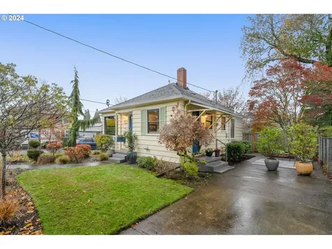8624 N Foss Avenue Portland OR 97203