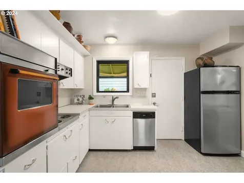 8624 N Foss Avenue Portland OR 97203