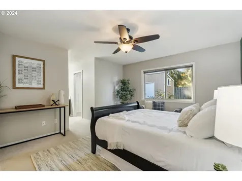 14988 Se Sedona Drive Clackamas OR 97015