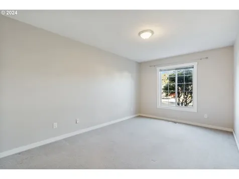 14988 Se Sedona Drive Clackamas OR 97015
