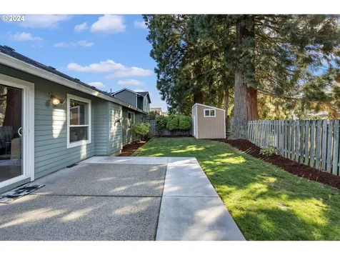14988 Se Sedona Drive Clackamas OR 97015